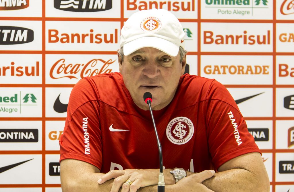 Abel Braga pode voltar ao Inter. Foto: Raul Pereira/AGIF.