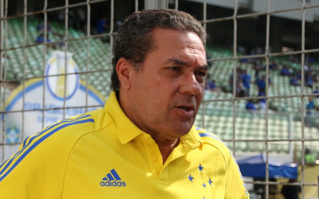 Luxemburgo dirigiu o Cruzeiro. Foto: Fernando Moreno/AGIF