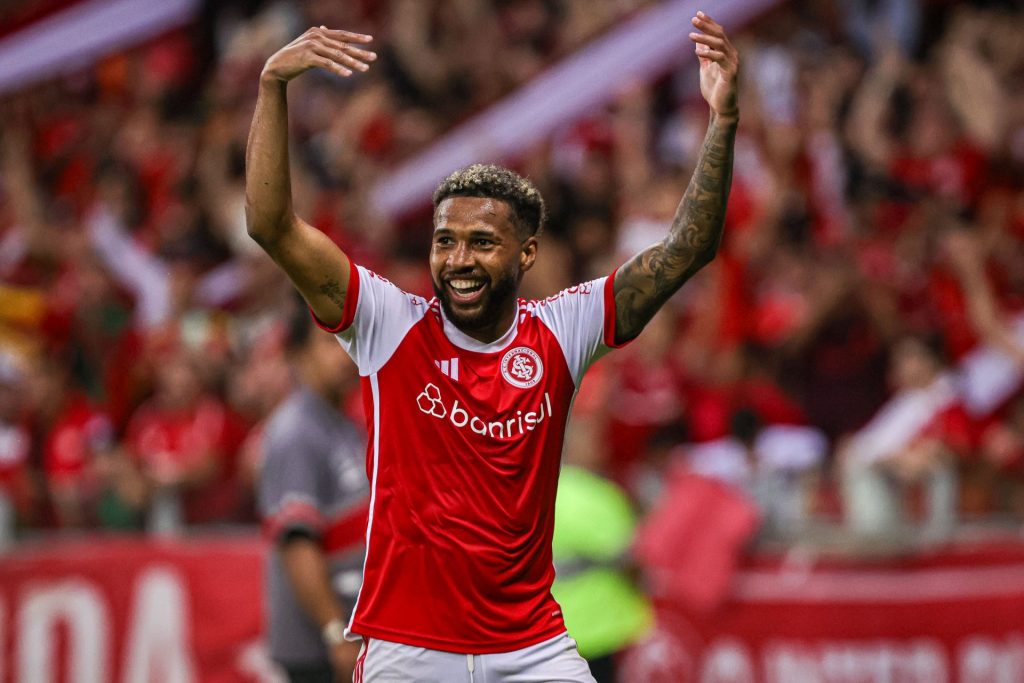 Wesley, do Internacional. Foto: Maxi Franzoi/AGIF
