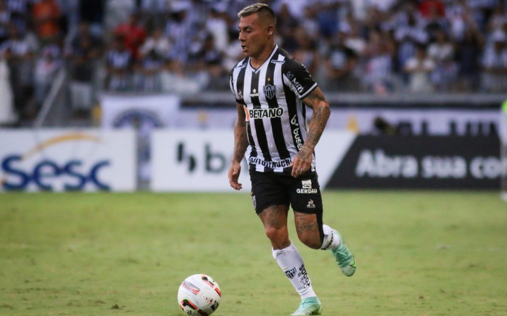 Chileno não vai seguir no Atlético-MG. Foto: Fernando Moreno/AGIF