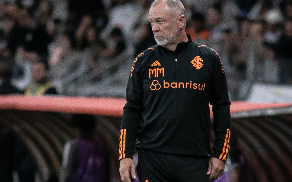Mano Menezes dirigiu o Fluminense. Foto: Fernando Moreno/AGIF