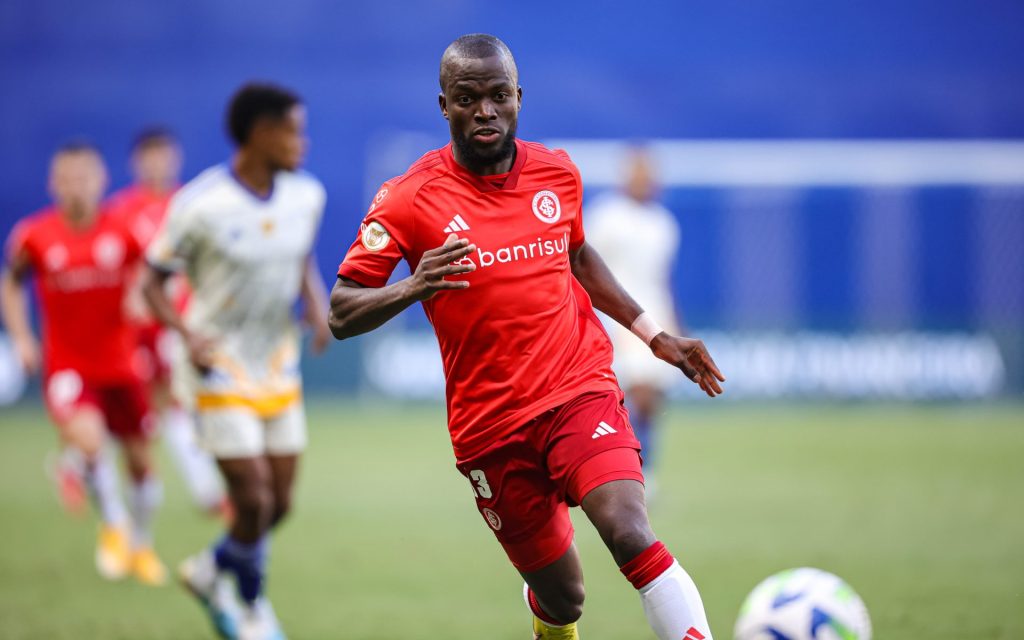 Enner Valencia em ação pelo Internacional . Foto: Gilson Lobo/AGIF