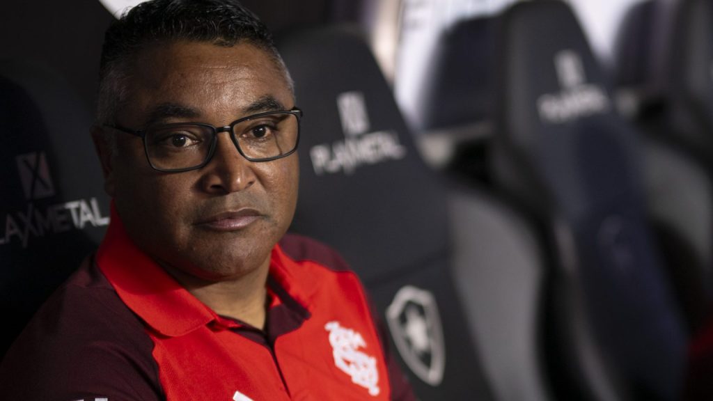 Roger Machado, do Internacional. Foto: Jorge Rodrigues/AGIF