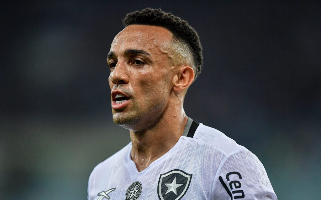 Marçal, do Botafogo. Foto: Thiago Ribeiro/AGIF