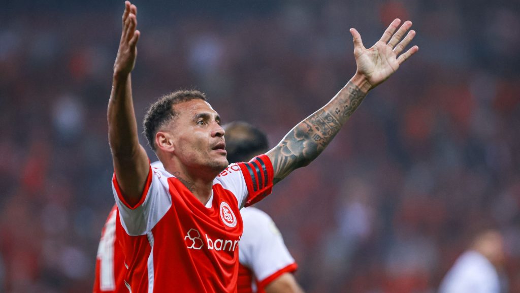 Alan Patrick, do Internacional. Foto: Maxi Franzoi/AGIF