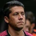 Volante do Inter quase jogou com Thiago Carpini no Vitória. Foto: Fernando Moreno/AGIF