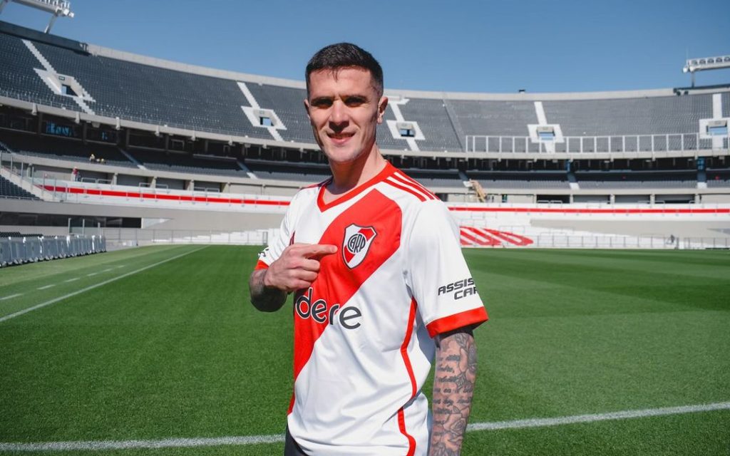 Lateral atua pelo River Plate. Foto: Divulgação/River Plate