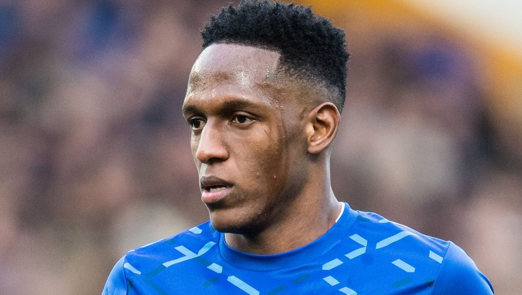 Yerry Mina chegou a ser oferecido ao Internacional. Foto: Skysports