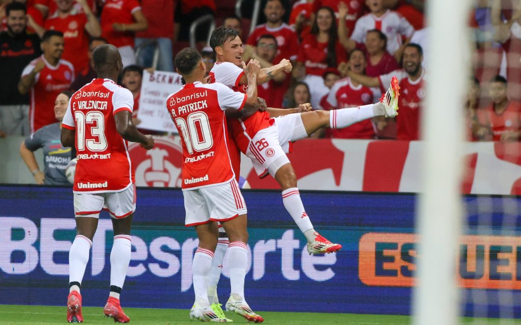 Jogadores do Internacional comemorando. Foto: Ricardo Duarte/SCI