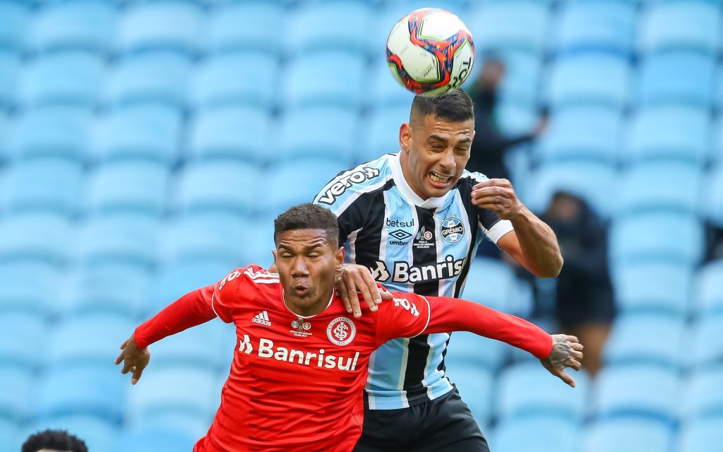 Ex-jogador em um Gre-Nal. Foto: Maxi Franzoi/AGIF