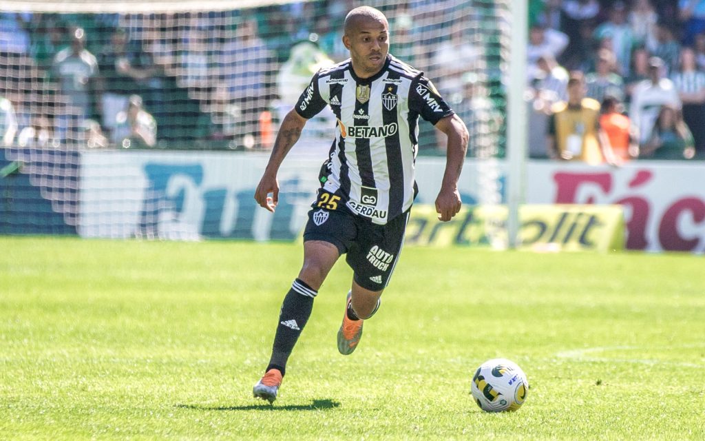 Mariano defendeu o Atlético. Foto: Robson Mafra/AGIF