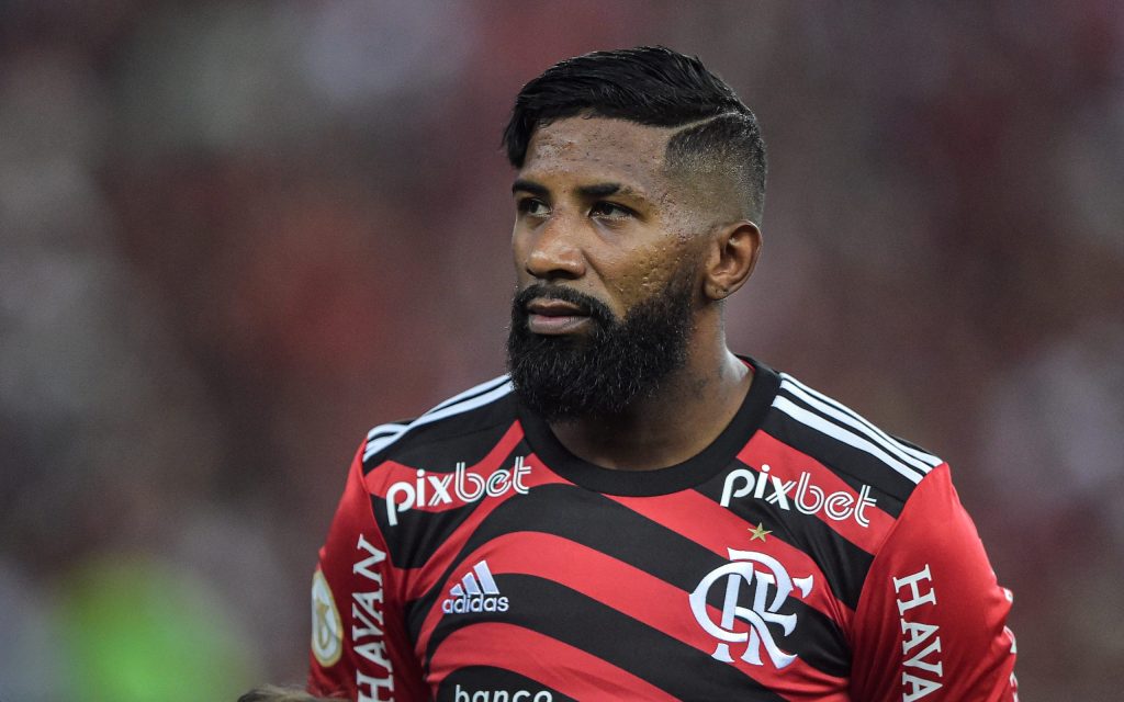 Lateral se destacou pelo Flamengo. Foto: Thiago Ribeiro/AGIF