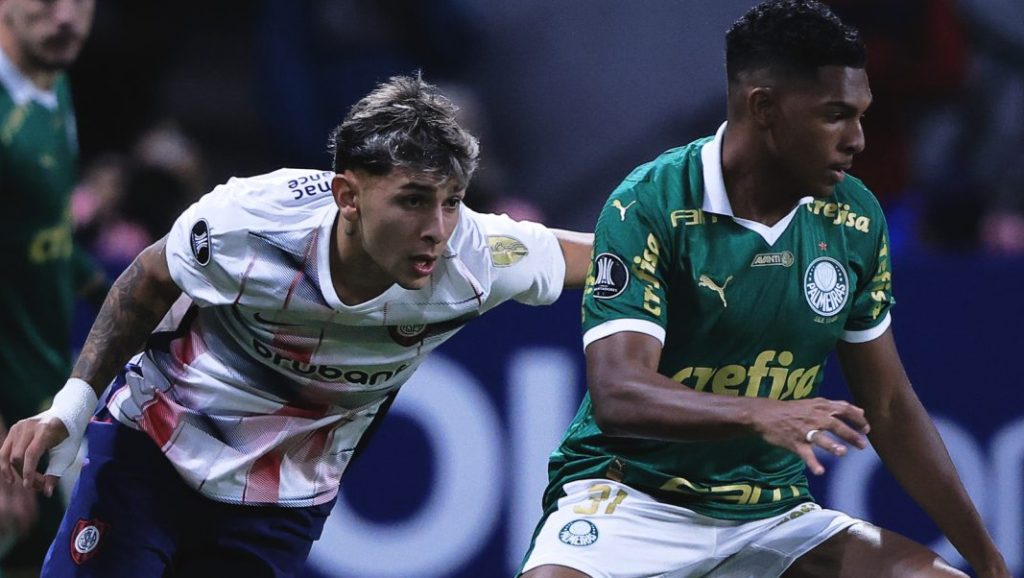 Elián Irala está perto do Internacional. Foto: Ettore Chiereguini/AGIF