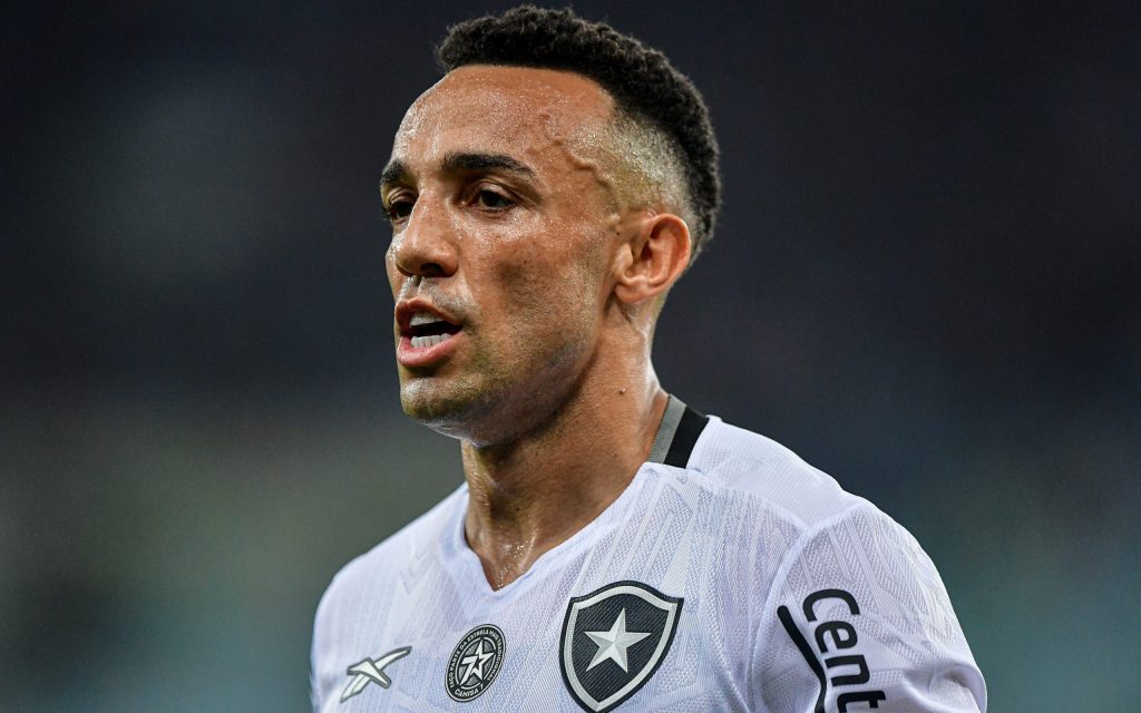 Marçal está voltando ao Botafogo. Foto: Thiago Ribeiro/AGIF