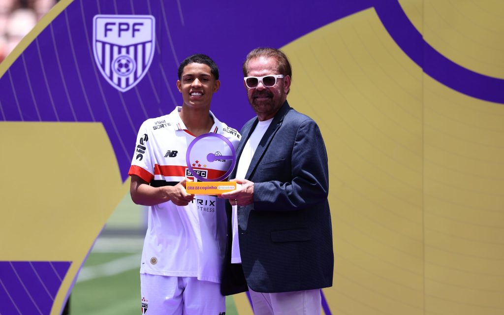 Jovem foi eleito melhor jogador da Copinha. Foto: Marcello Zambrana/AGIF