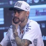 Ex-Internacional pode jogar com Neymar. Foto: Reinaldo Campos/AGIF