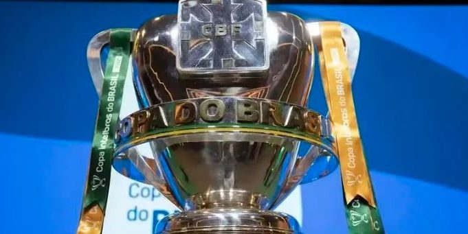 A Taça da Copa do Brasil. Foto: Lucas Figueiredo/CBF