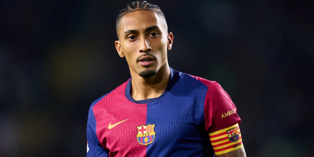 Raphinha atua pelo Barcelona. Foto: Alex Caparros/GettyImages