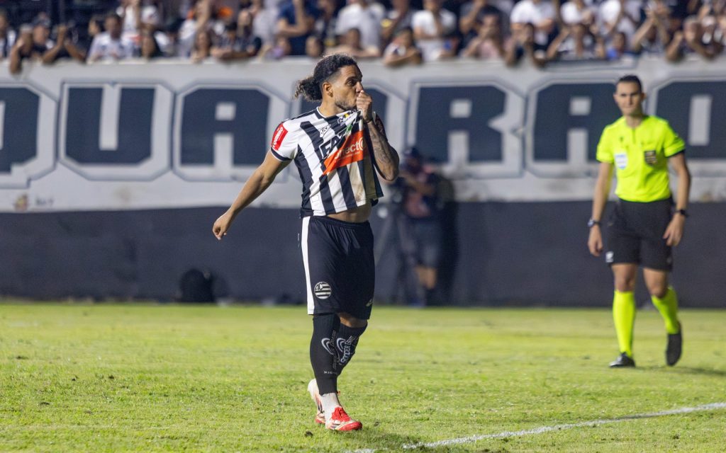 Athletic deu trabalho para o Grêmio. Foto: Lucas Gabriel Cardoso/AGIF