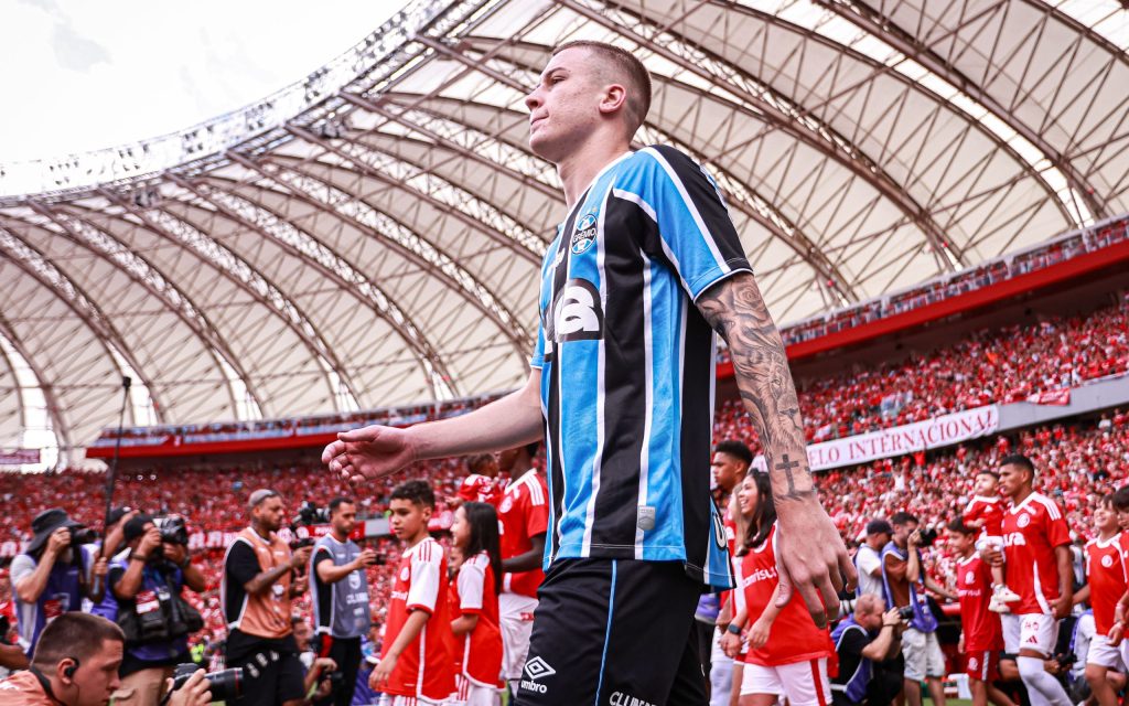 Igor Serrote, do Grêmio. Foto: Maxi Franzoi/AGIF