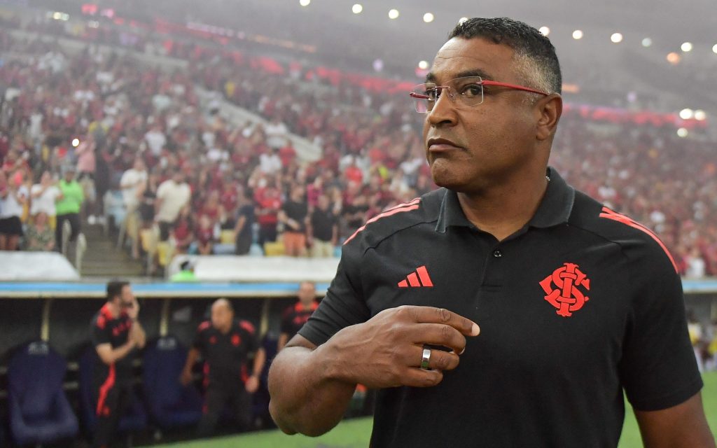 Roger Machado foi elogiado. Foto: Thiago Ribeiro/AGIF