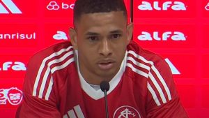 Diego Rosa em sua apresentação ao Internacional. Foto: Reprodução/GZH