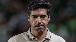 Abel Ferreira irá enfrentar o Internacional. Foto: Rafael Vieira/AGIF