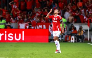 Alan Patrick vem sendo decisivo. Foto: Maxi Franzoi/AGIF