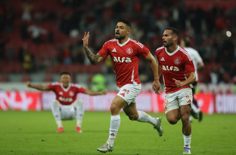 Carille abre o jogo sobre Inter x Vitória e expõe o 'segredo' que decidiu o duelo no Beira-Rio