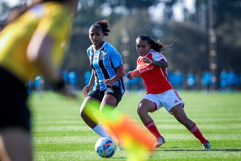 Internacional impõe lei no Gre-Nal: Colorado vence o terceiro seguido e amplia domínio no feminino!