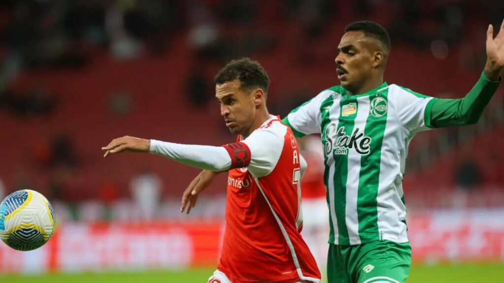 Ramón Díaz assume o Internacional e acende esperança na torcida colorada