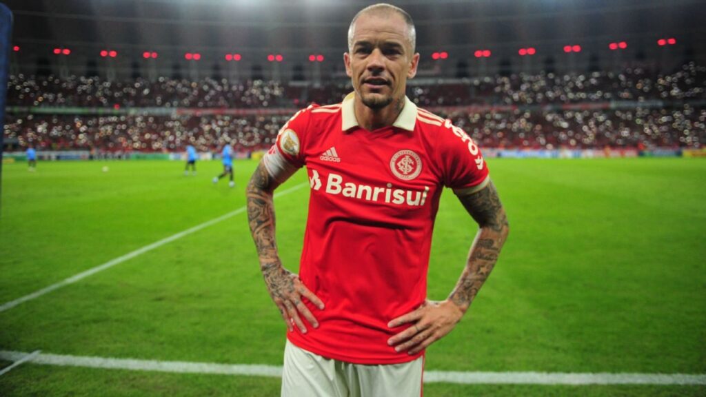 D’Alessandro perde a paciência e cobra duro o elenco do Inter após tropeços recentes