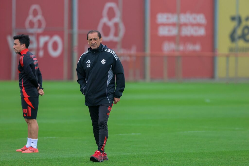 Ramón Díaz confirma mudanças no Inter para encarar o Santos