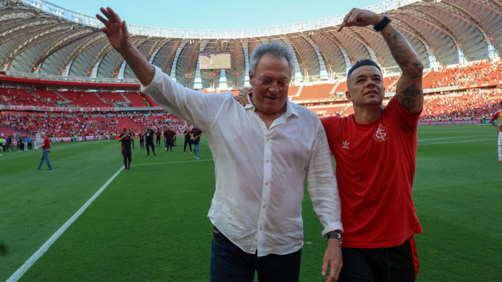 D’Alessandro e Abel Braga