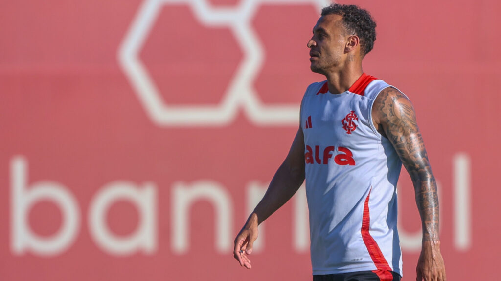 Inter cogita alterar estrutura tática e mexer no ataque em duelo decisivo no Beira-Rio