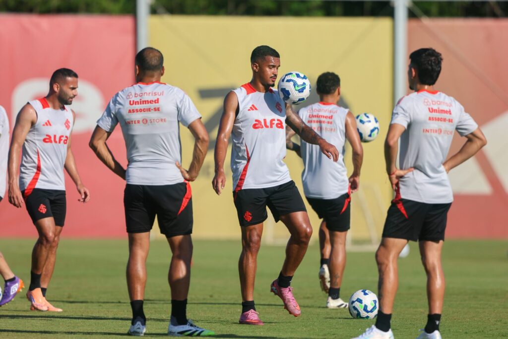 Inter cogita alterar estrutura tática e mexer no ataque em duelo decisivo no Beira-Rio