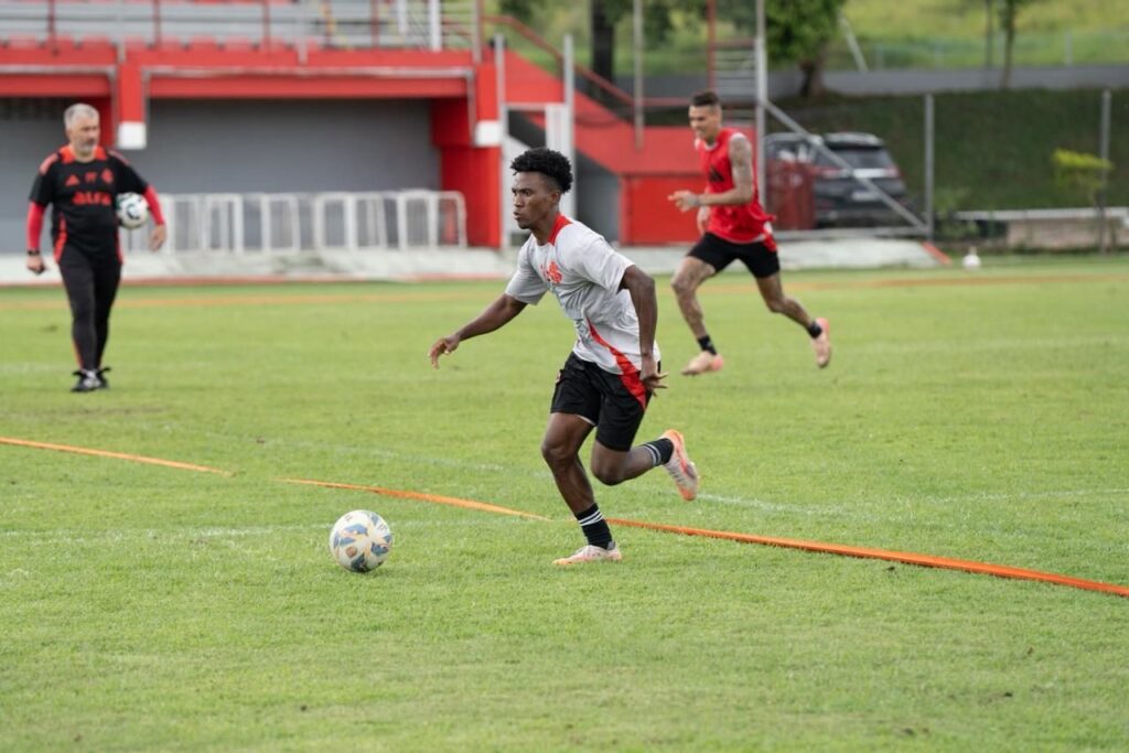 Inter testa formação ousada para largada do Gauchão 2026