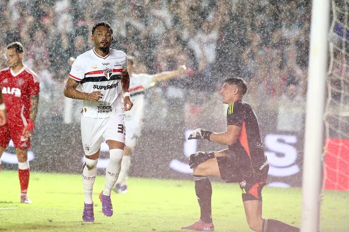 Inter sofre mais uma goleada e agora só por um milagre em casa para escapar do Z4