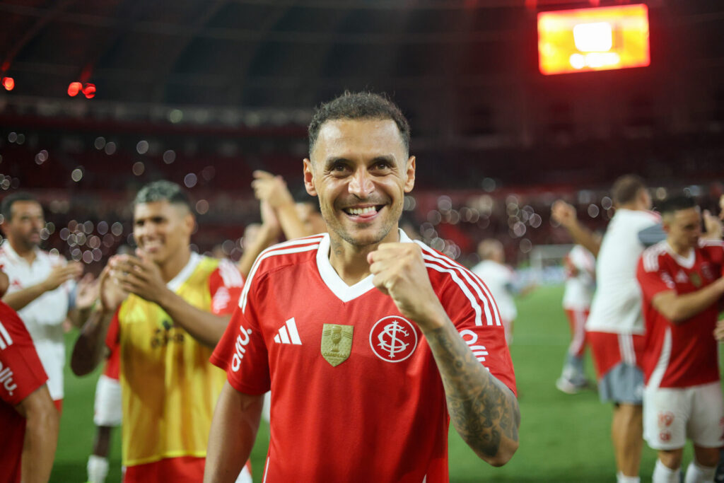 Inter mostra força, vira Gre-Nal e acende o Beira-Rio em noite de afirmação