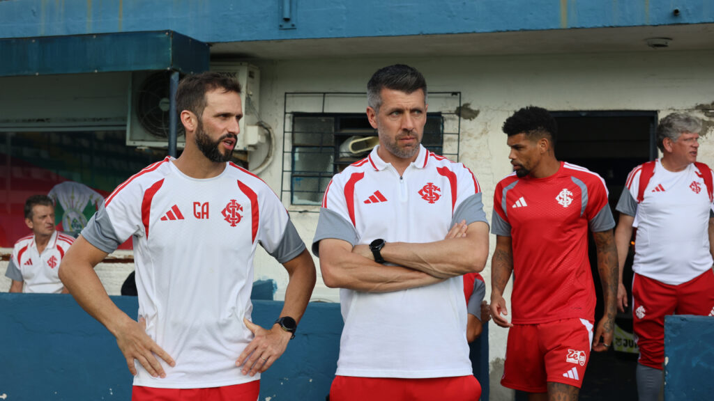 Técnico do Inter não vai a Erechim com elenco auxiliar assume o comando