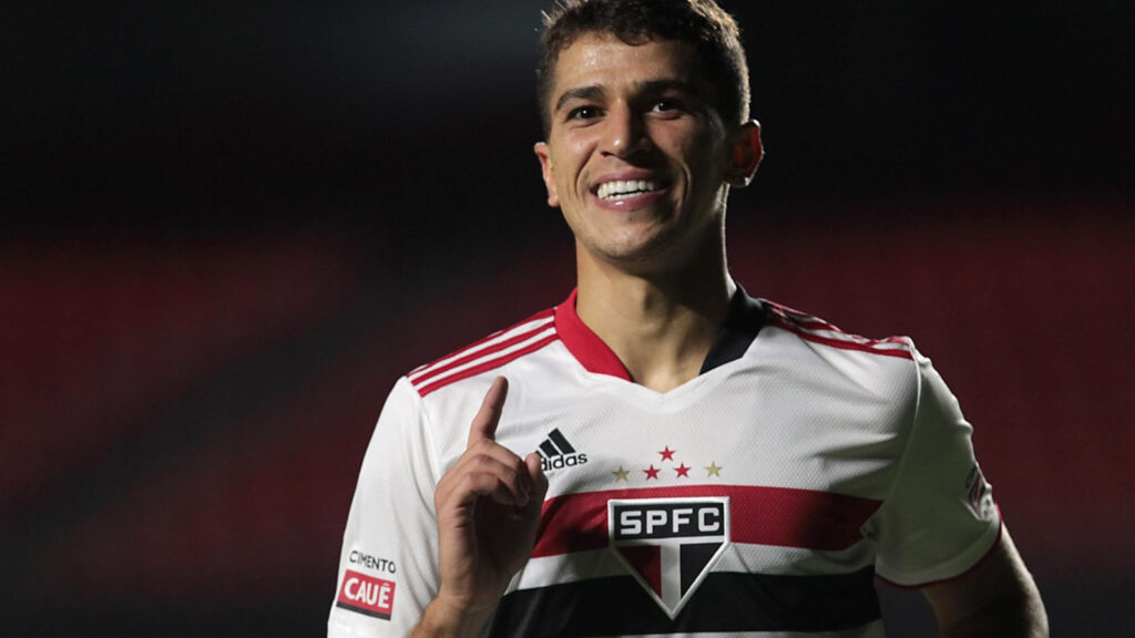 Inter volta a olhar para antigo alvo que ficou livre no mercado e pode agitar o Beira-Rio