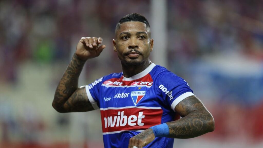 Inter mira jogadores livres no mercado e avalia nomes para 2026