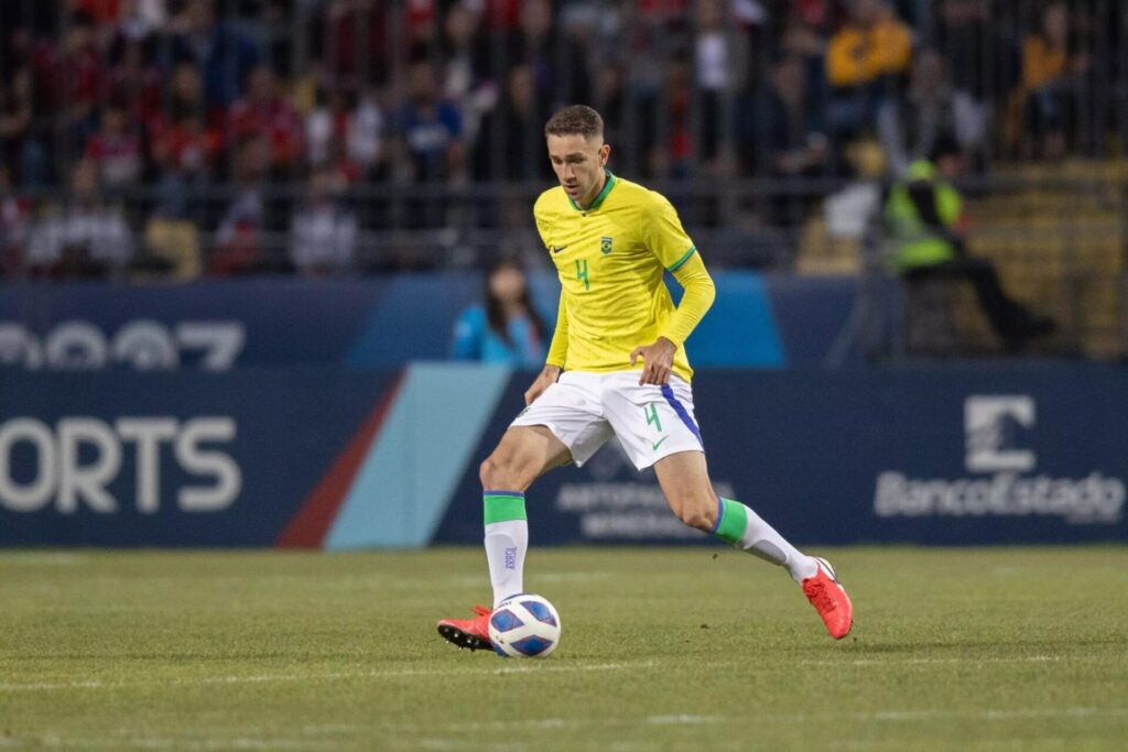 Inter avalia a contratação de jogador que joga na Alemanha