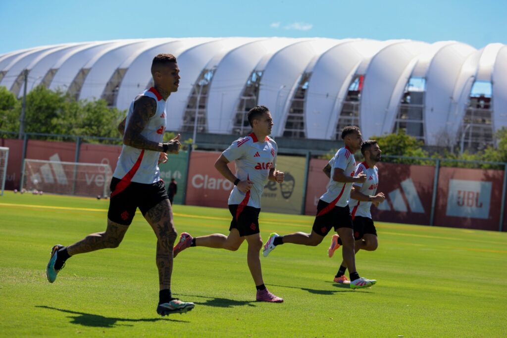 Inter corre contra o tempo para se reforçar para 2026