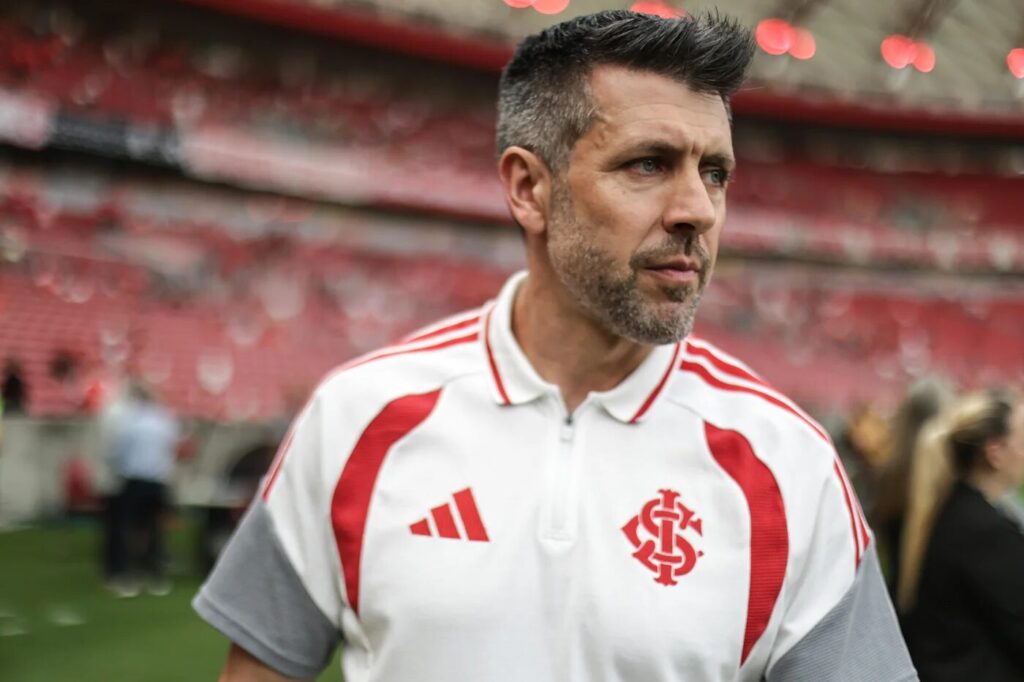 Declaração forte de Pezzolano após derrota do Inter para o Athletico-PR: "Podíamos ter saído com algo a mais"