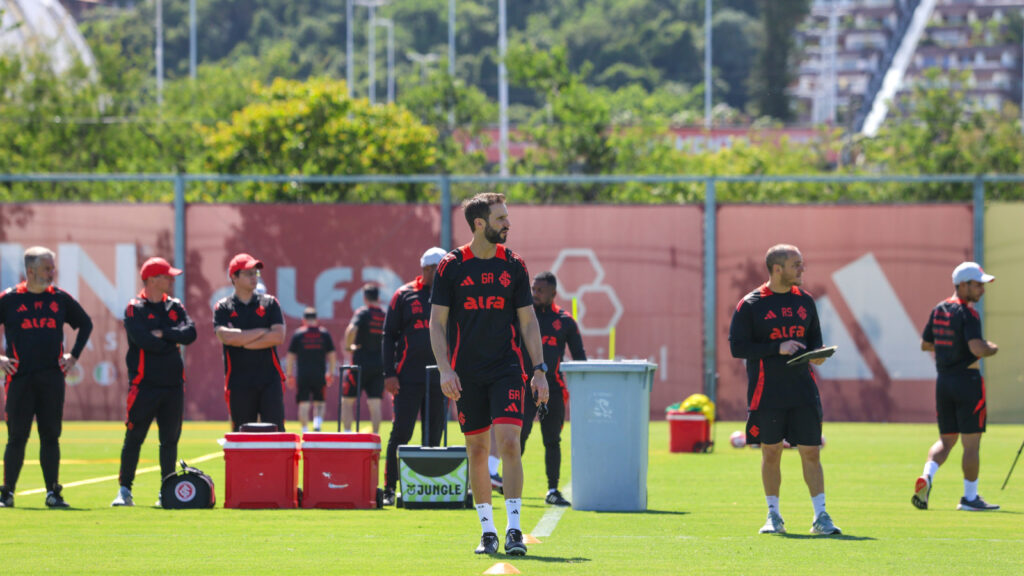 Inter corre contra o tempo para se reforçar para 2026