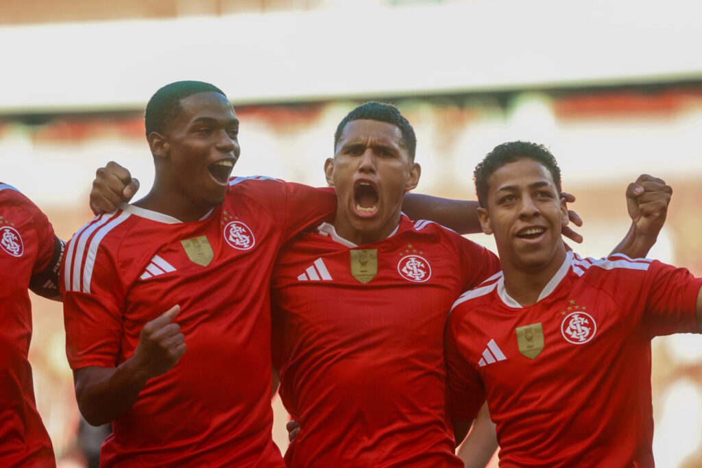 Com time misto Inter descobre "reforço caseiro" na vitória contra o São Luiz