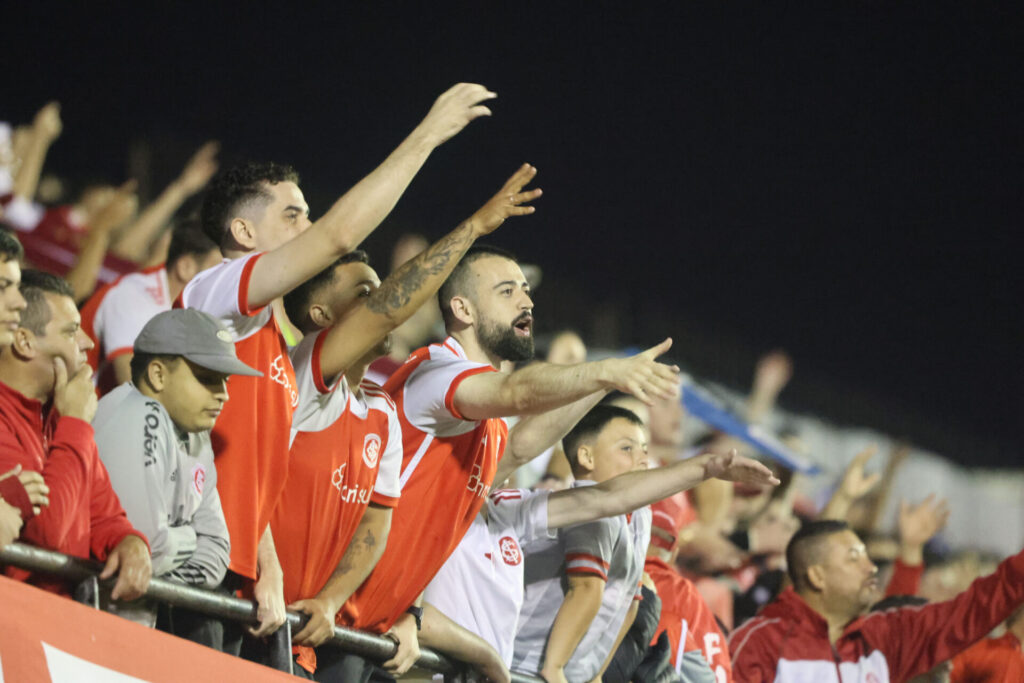 Torcida colorada